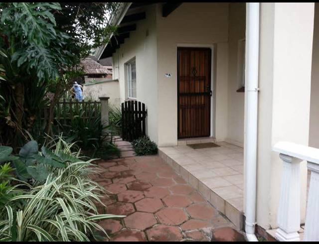 6 BEDROOM HOUSE FOR SALE IN PINETOWN